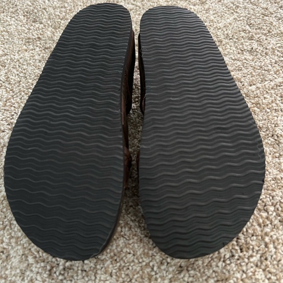 WHITE MOUNTAIN Hazy Footbed Sandal ~ 7 - Picture 5 of 5